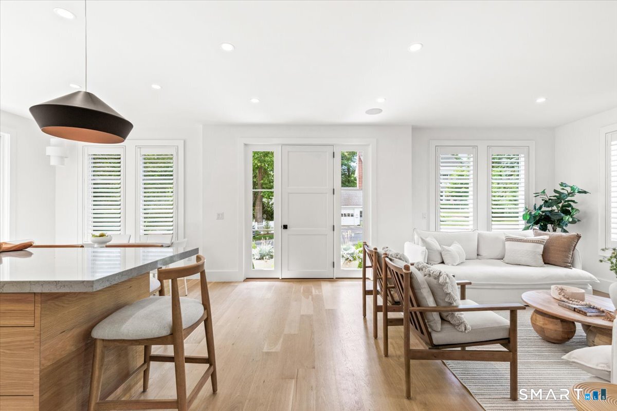 6 Down River Road New Canaan CT 06840