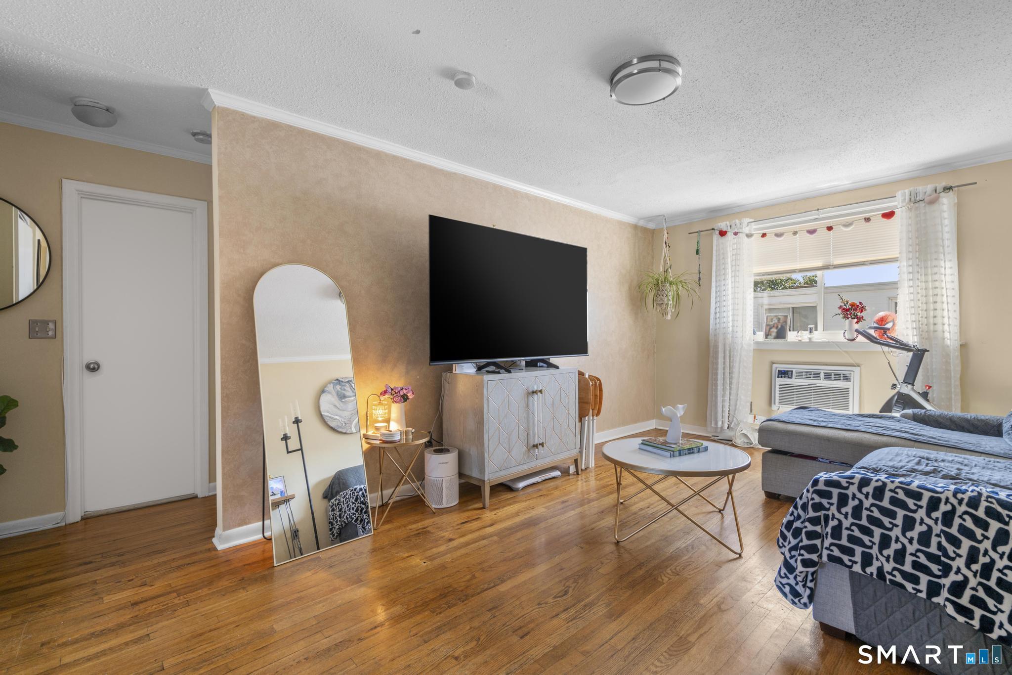 4 Van Zant Street Norwalk CT 06855