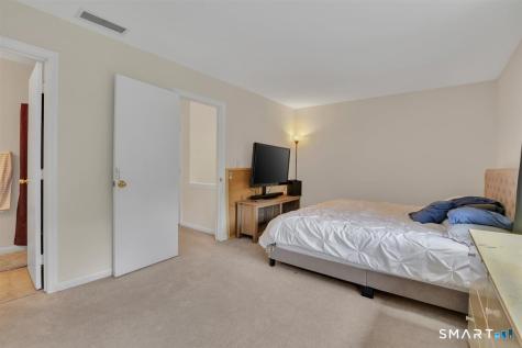10 Summit Court Woodbury CT 06798