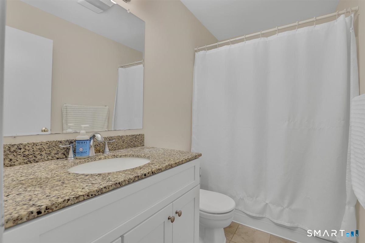 10 Summit Court Woodbury CT 06798