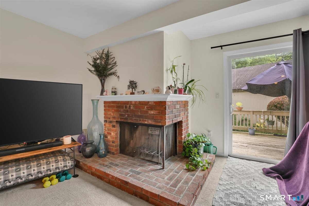 10 Summit Court Woodbury CT 06798