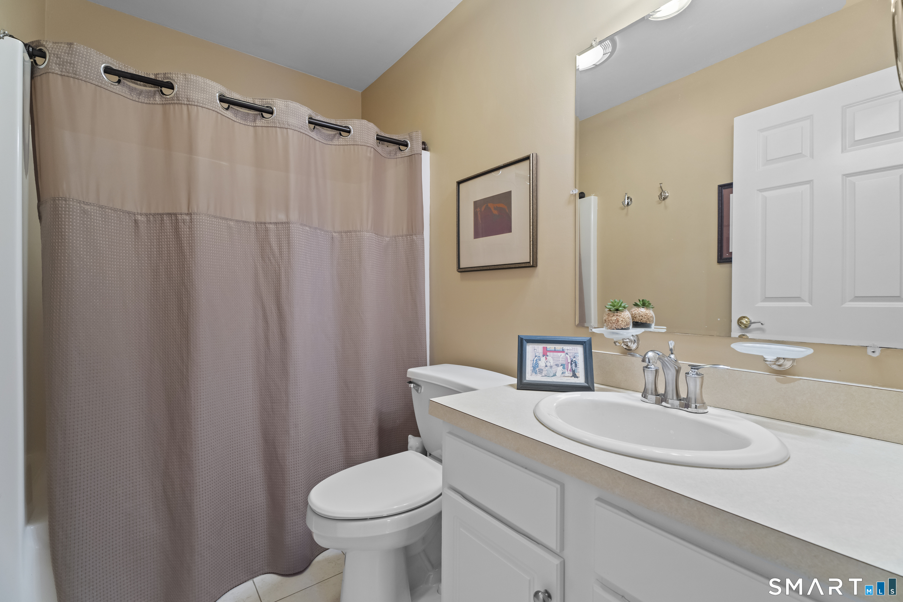 375 Allyn Street Groton CT 06355