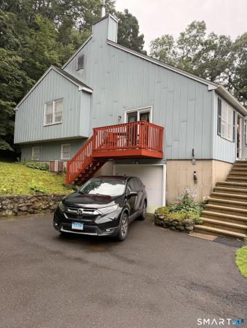 55 Valley View Drive Hamden CT 06518