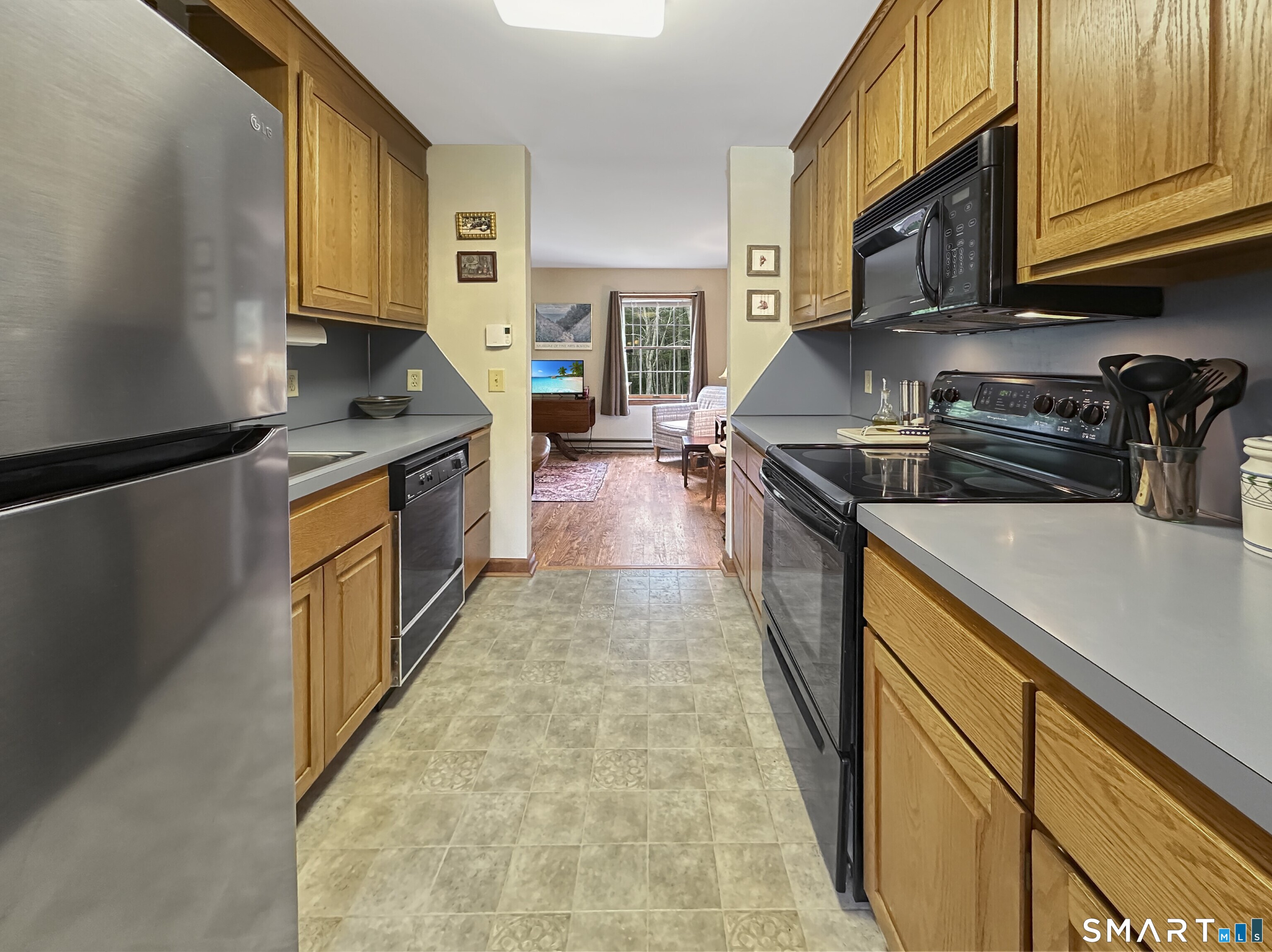 20 Church Lane East Lyme CT 06333