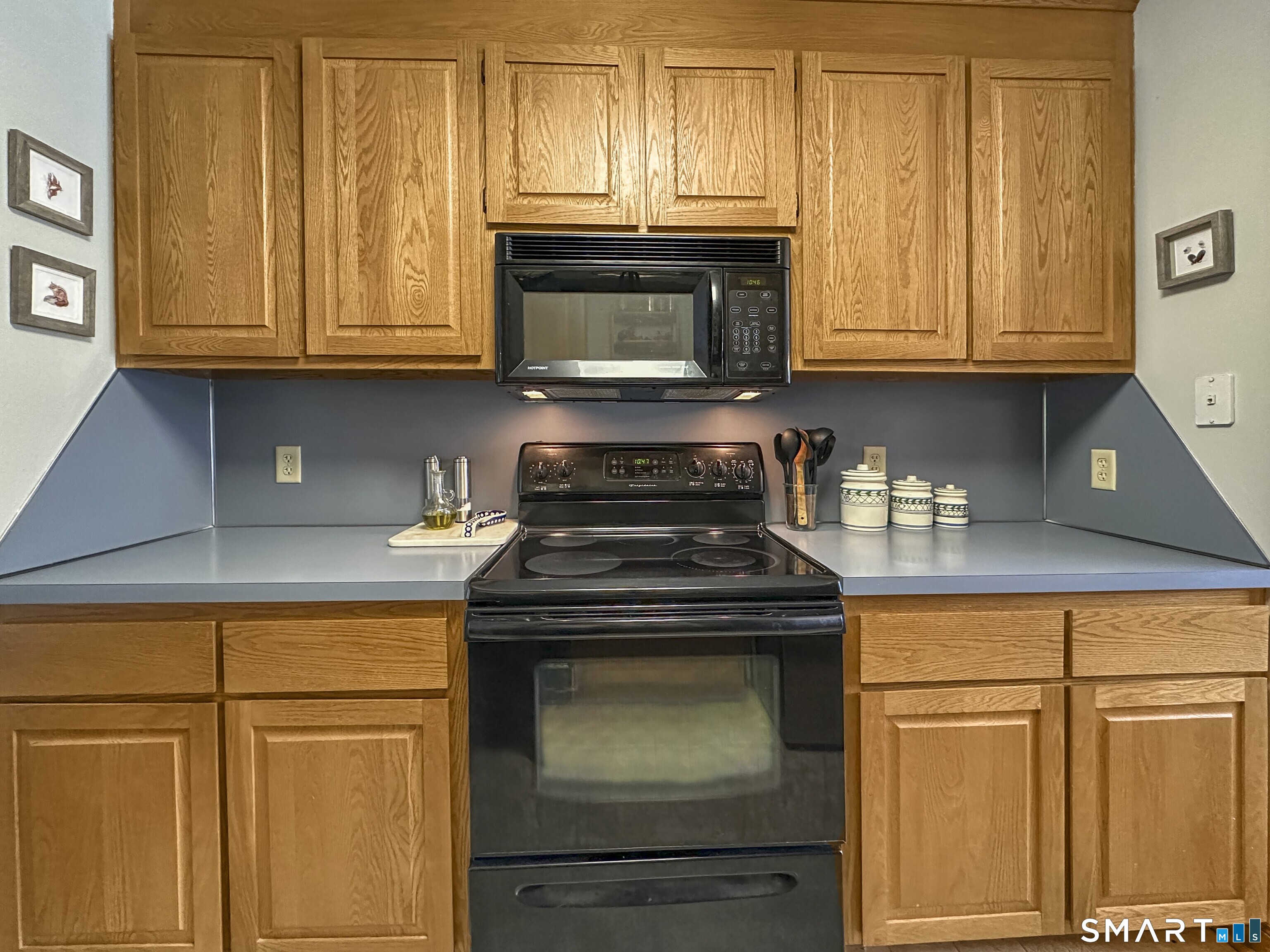20 Church Lane East Lyme CT 06333