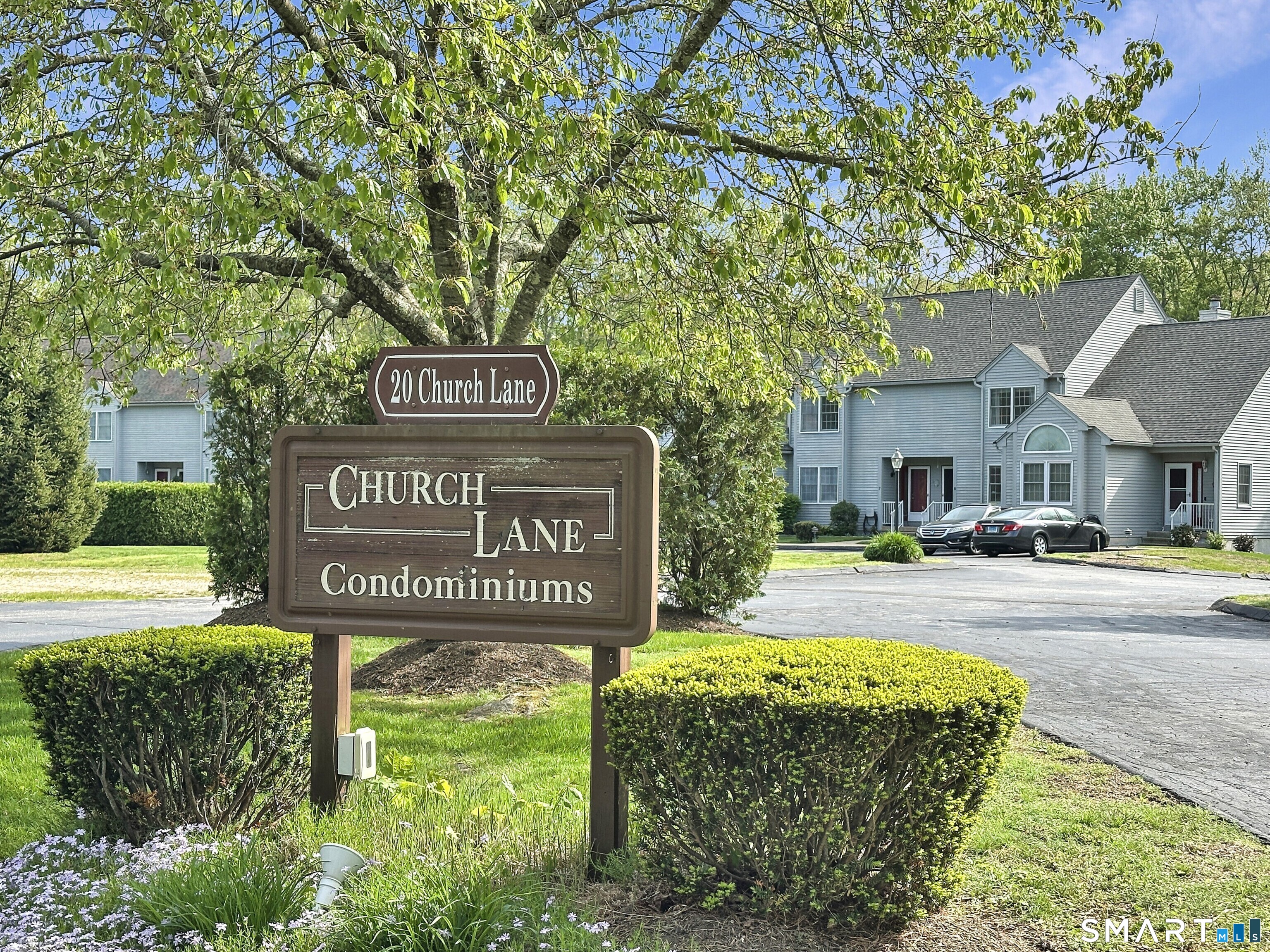 20 Church Lane East Lyme CT 06333