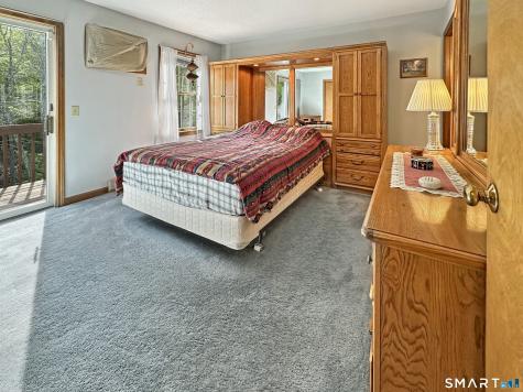 20 Church Lane East Lyme CT 06333