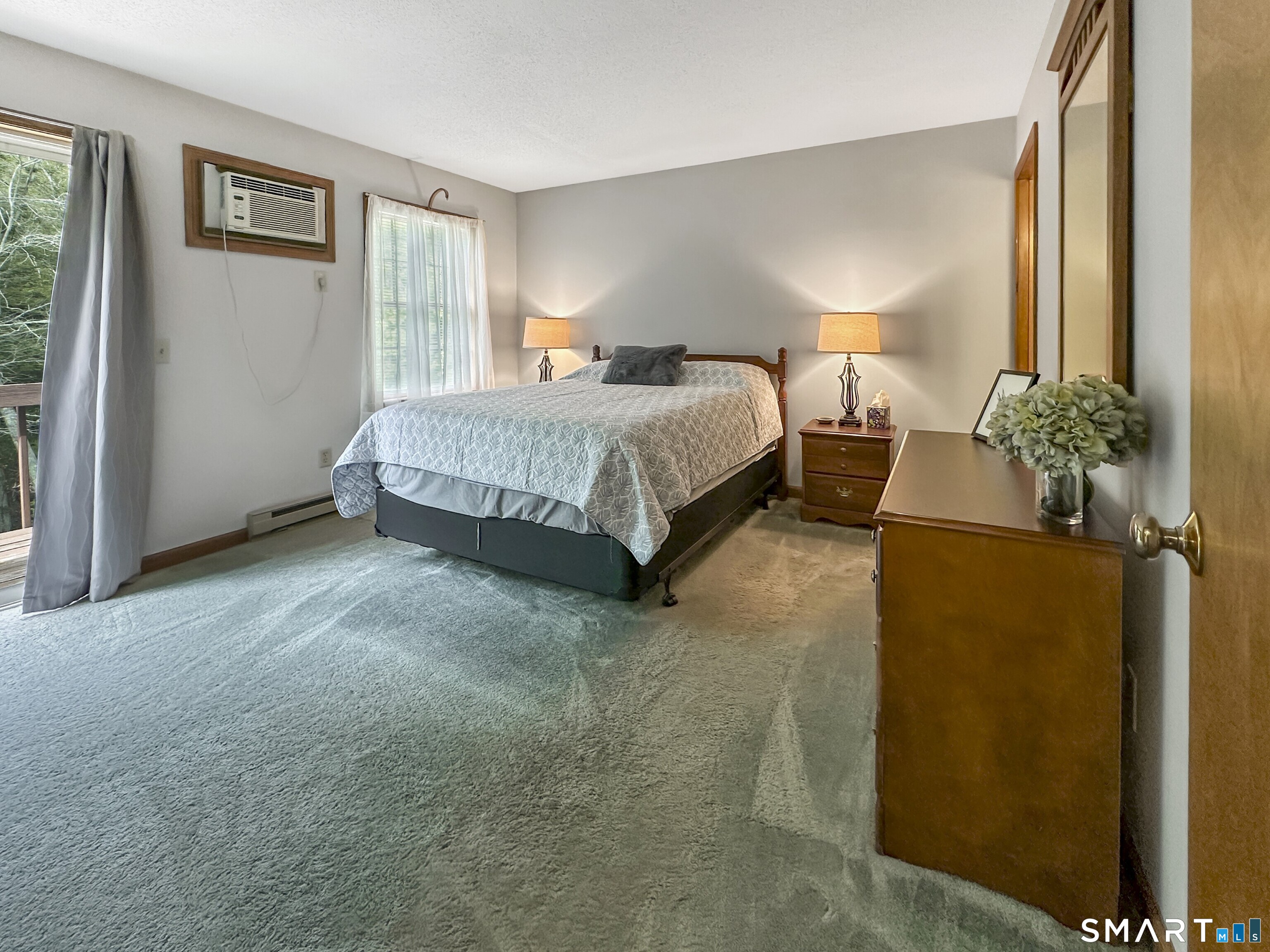 20 Church Lane East Lyme CT 06333