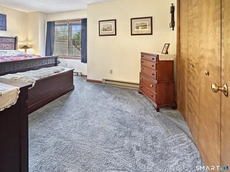 20 Church Lane East Lyme CT 06333