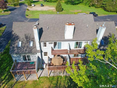 20 Church Lane East Lyme CT 06333