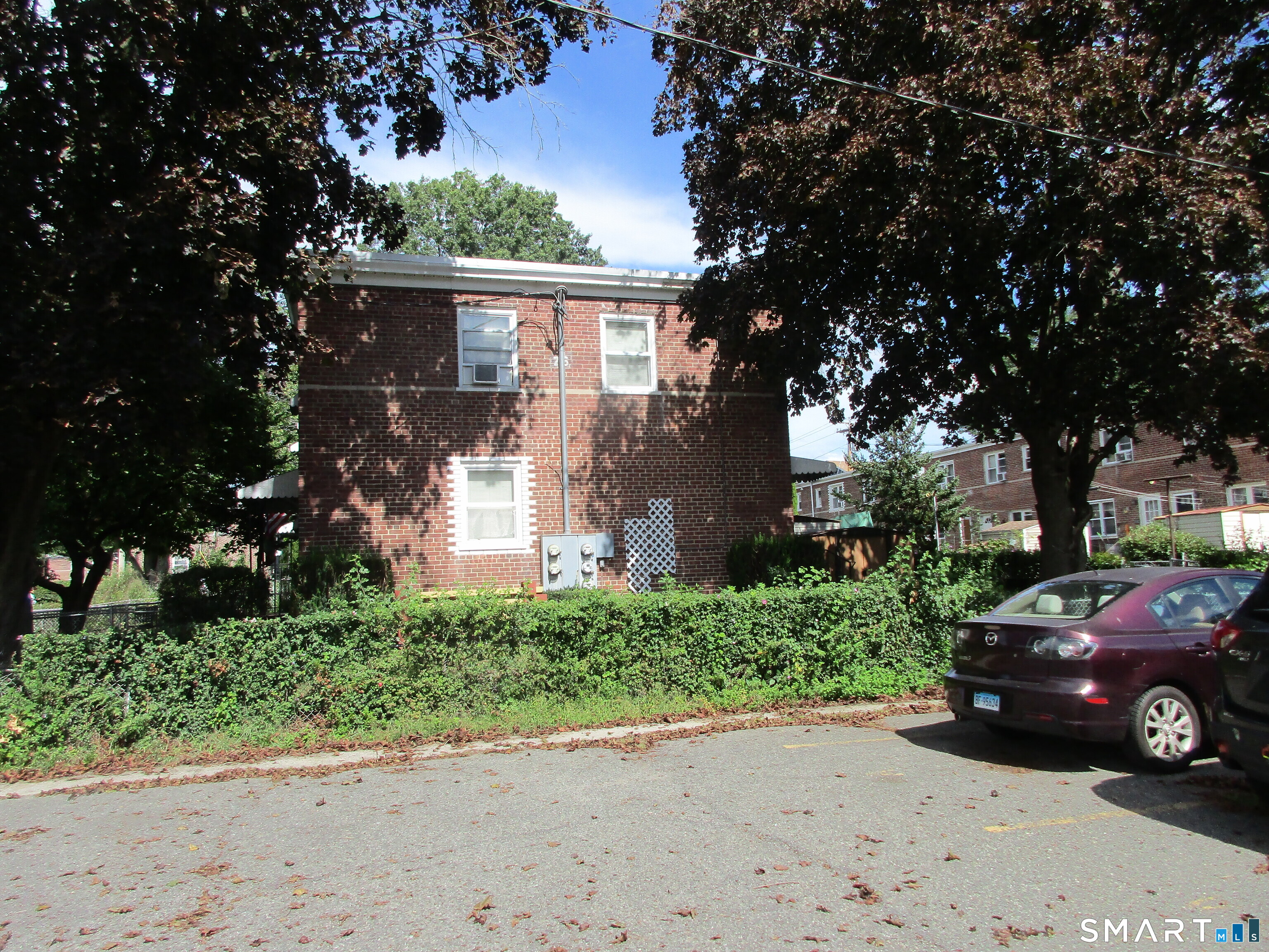 Court D 76 Success Avenue Bridgeport CT 06610