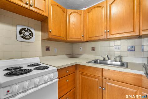 275 West Walk West Haven CT 06516