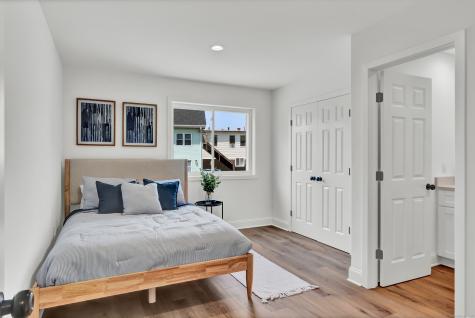 33 Main Street Meriden CT 06451