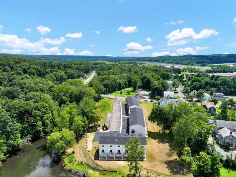 33 Main Street Meriden CT 06451