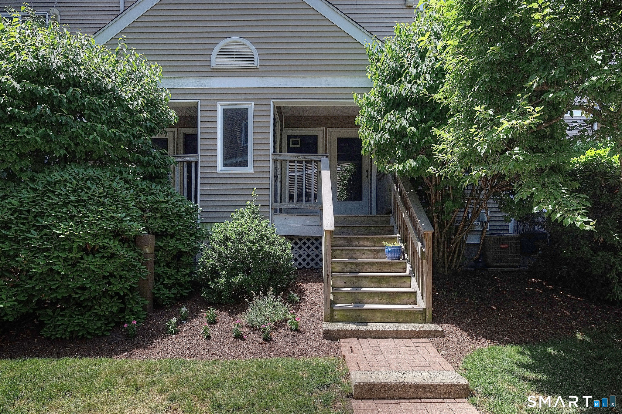 9 Glenrock Norwalk CT 06850