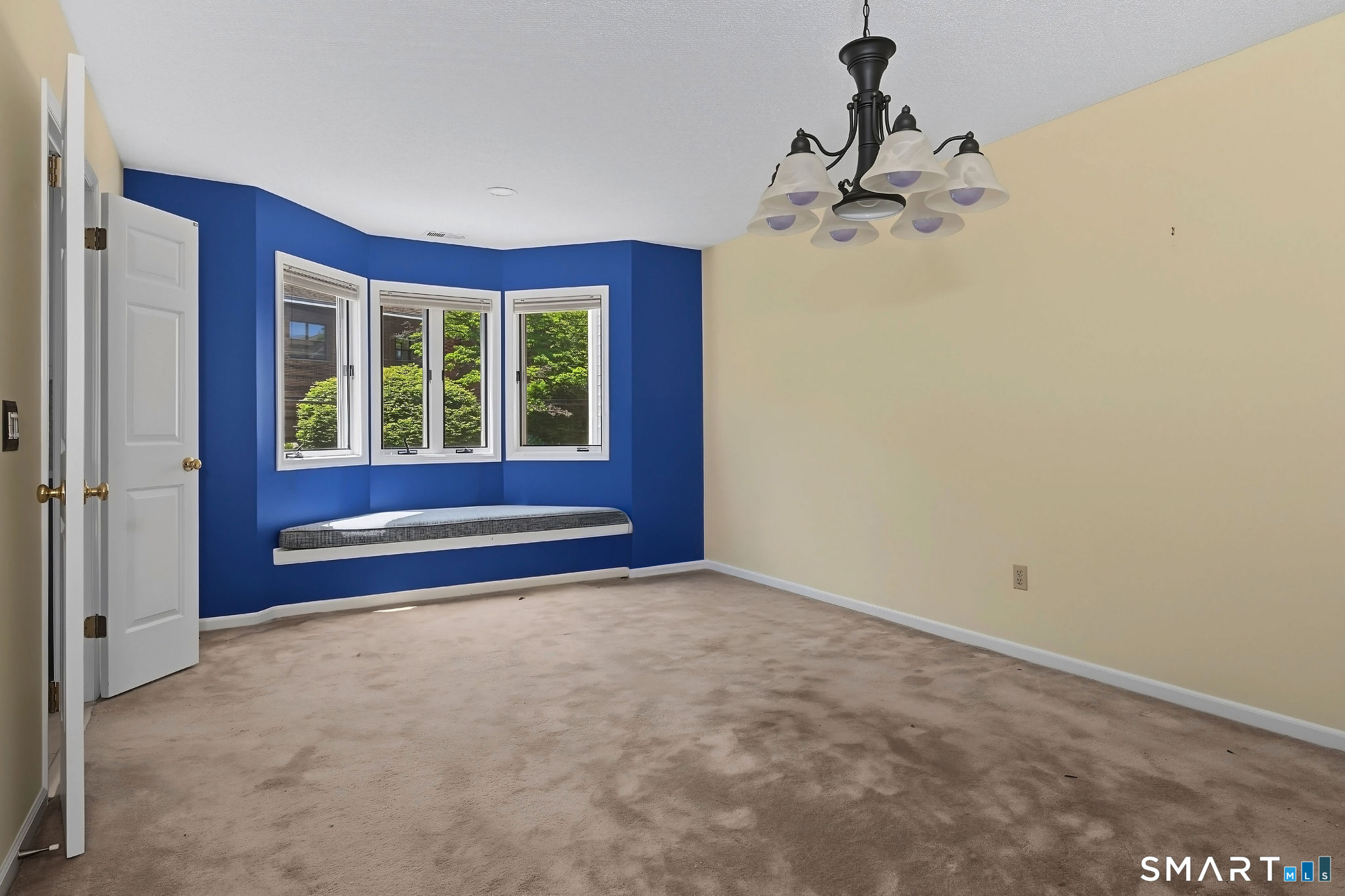 9 Glenrock Norwalk CT 06850