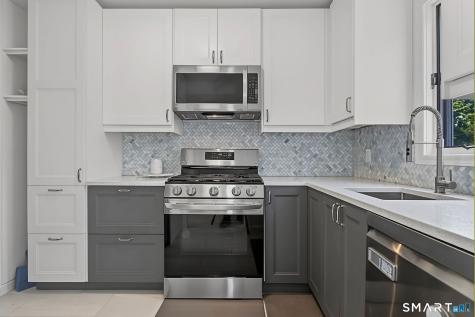 9 Glenrock Norwalk CT 06850
