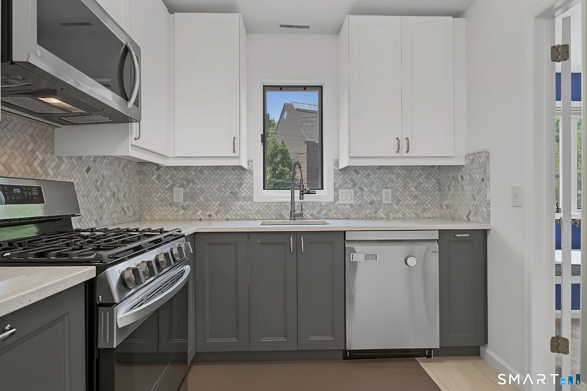 9 Glenrock Norwalk CT 06850