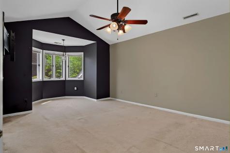 9 Glenrock Norwalk CT 06850