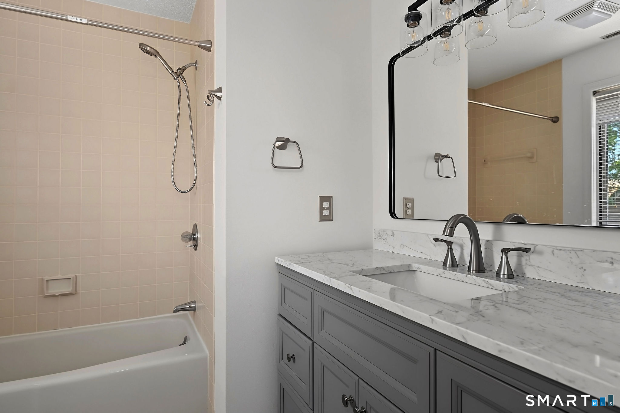 9 Glenrock Norwalk CT 06850