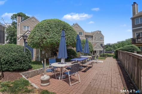9 Glenrock Norwalk CT 06850