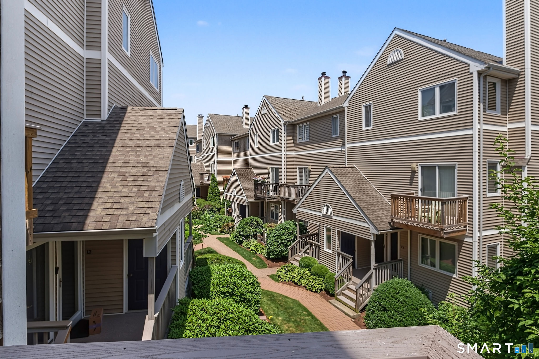 9 Glenrock Norwalk CT 06850
