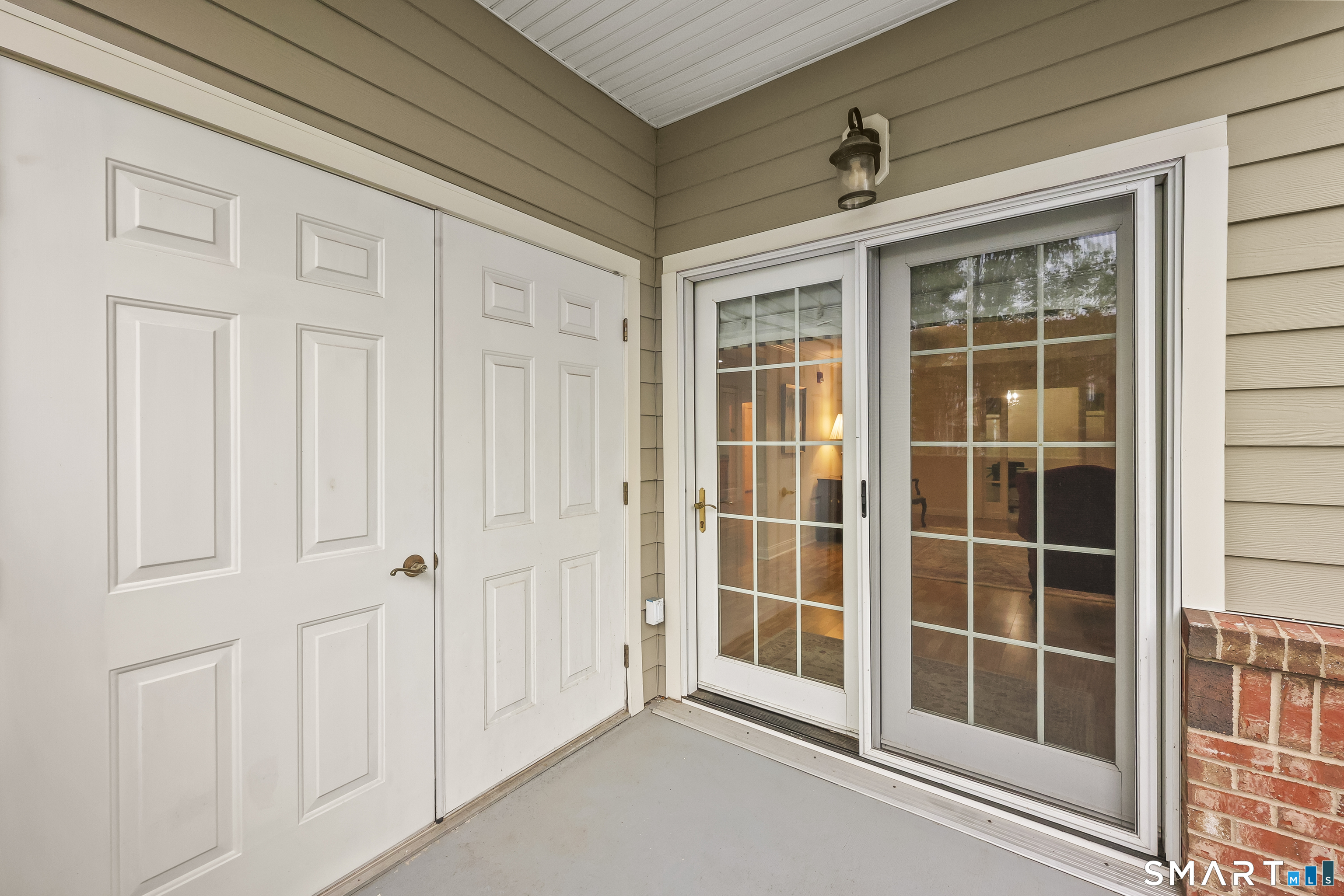 25 Cassandra Boulevard West Hartford CT 06107