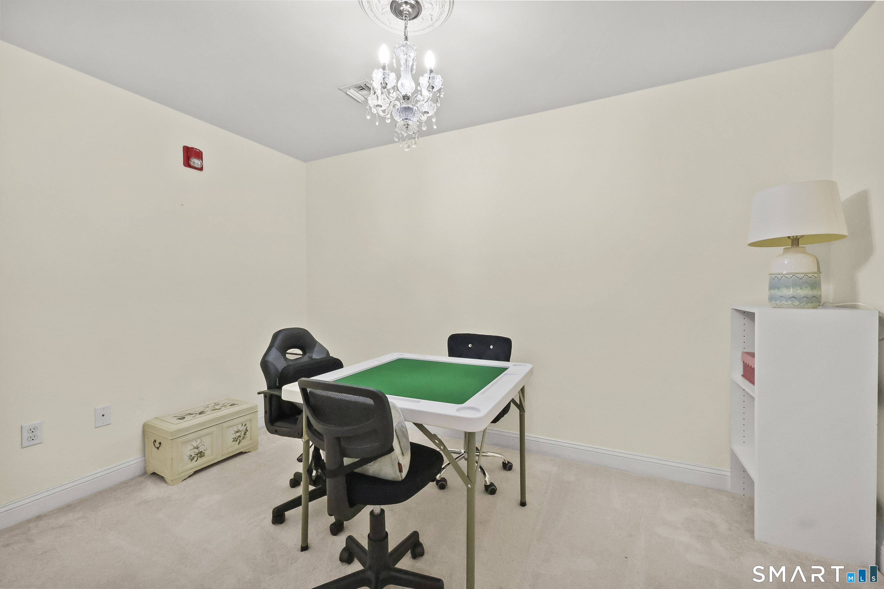 25 Cassandra Boulevard West Hartford CT 06107