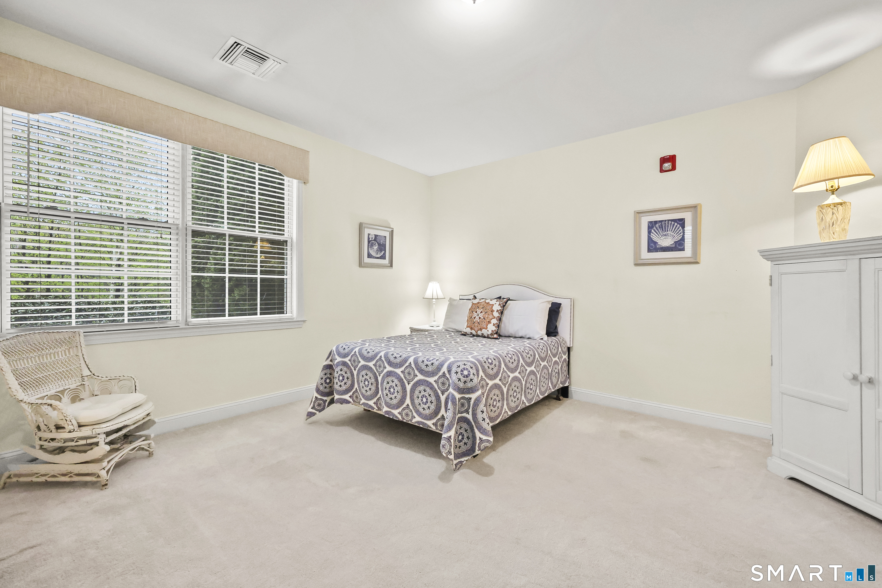 25 Cassandra Boulevard West Hartford CT 06107