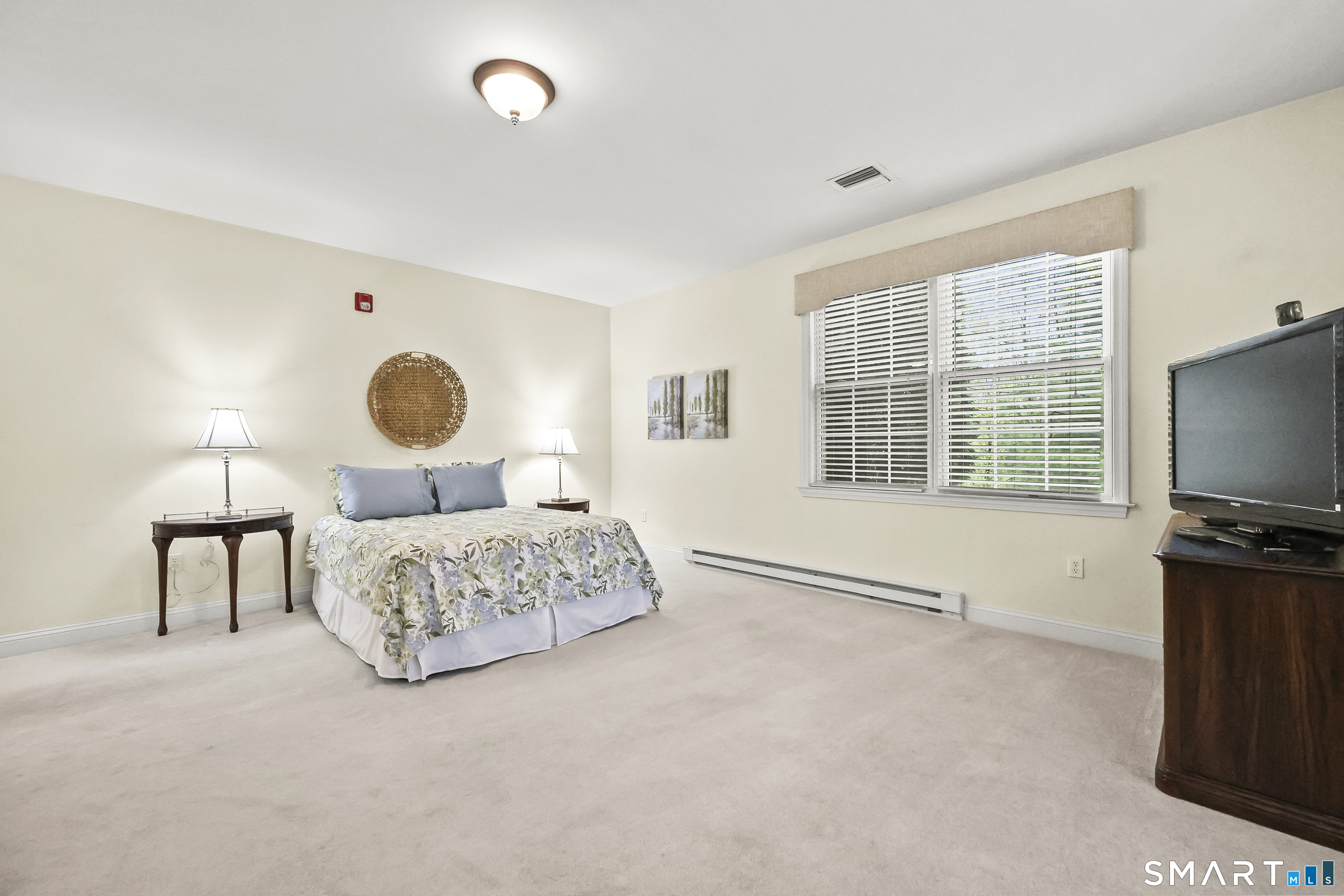 25 Cassandra Boulevard West Hartford CT 06107