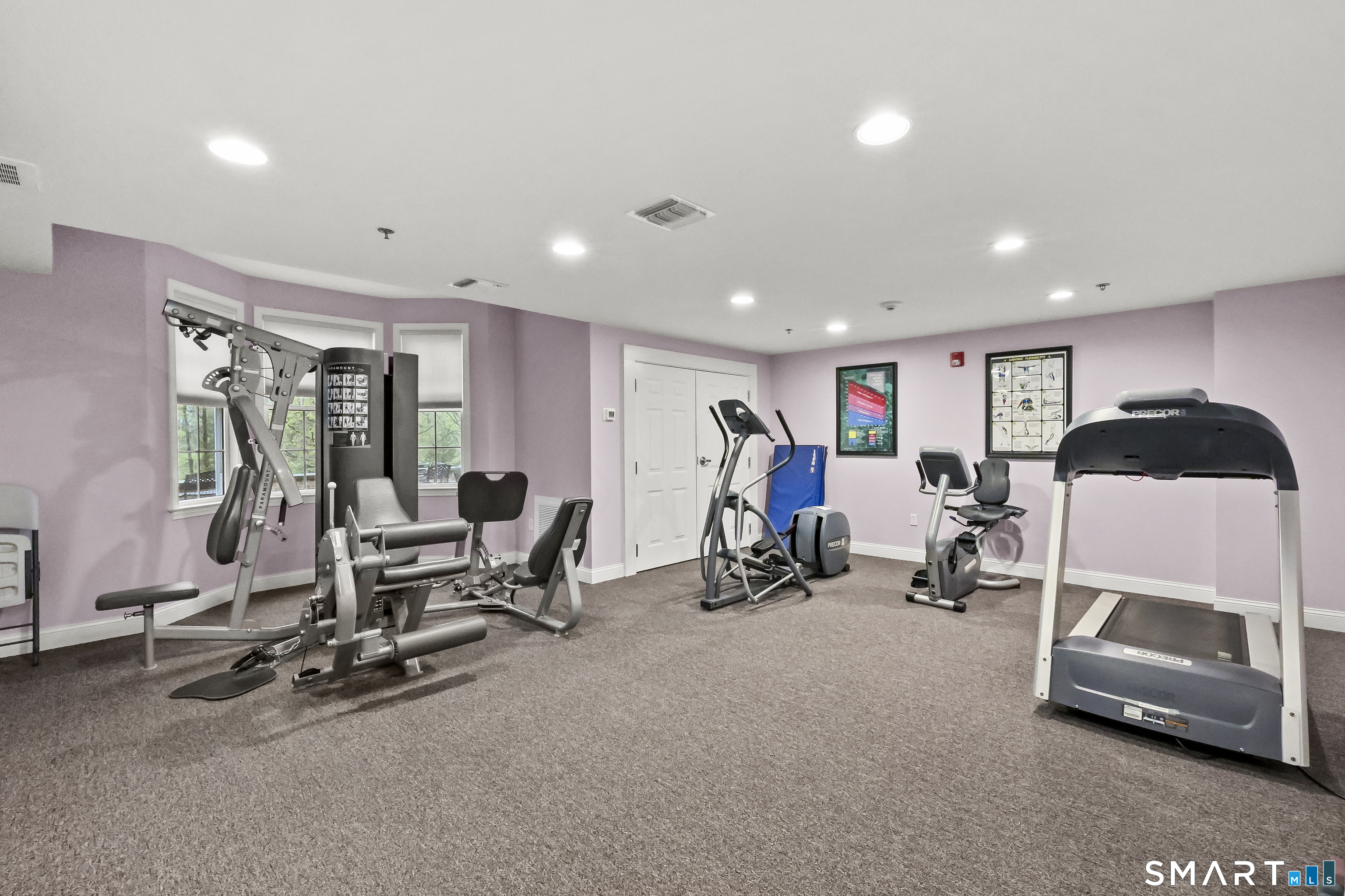 25 Cassandra Boulevard West Hartford CT 06107