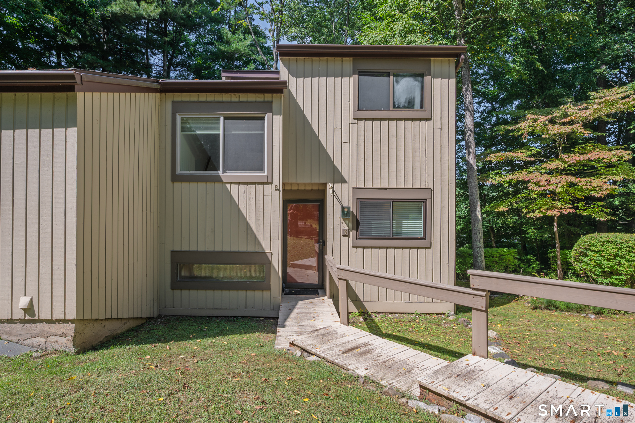 Woodbury CT, 3 Shagbark Lane, Unit 3