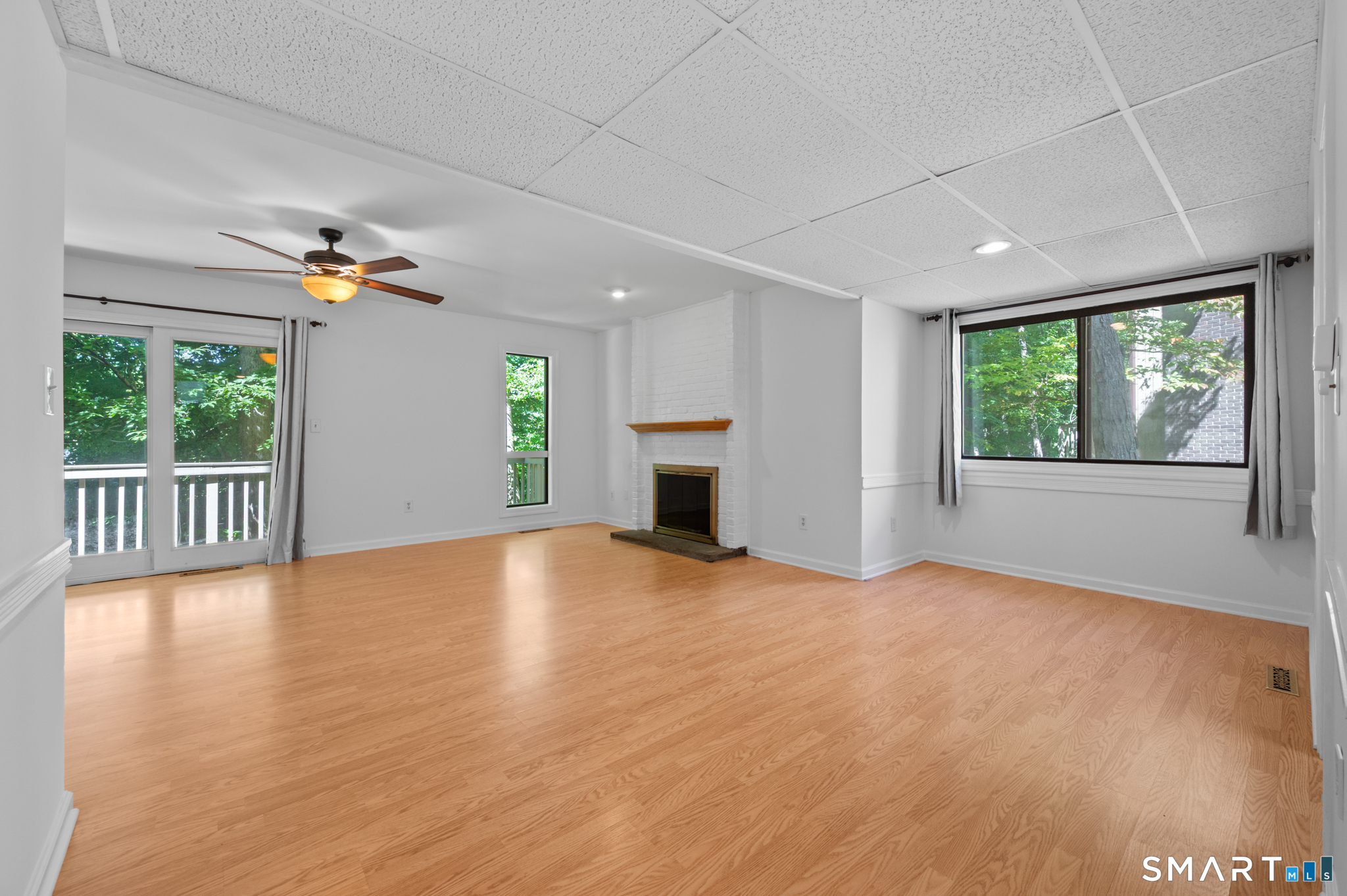 3 Shagbark Lane Woodbury CT 06798