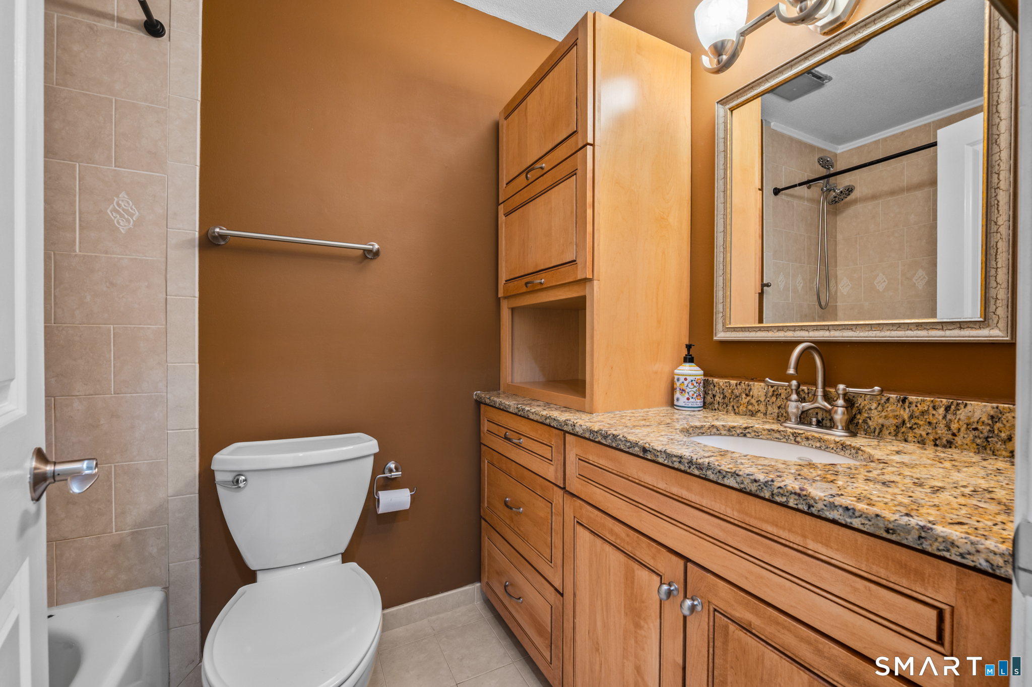 3 Shagbark Lane Woodbury CT 06798
