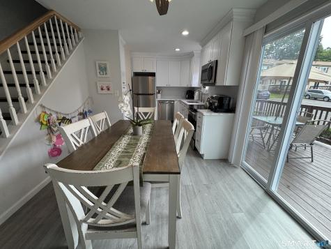 68 Round Tree Drive Naugatuck CT 06770
