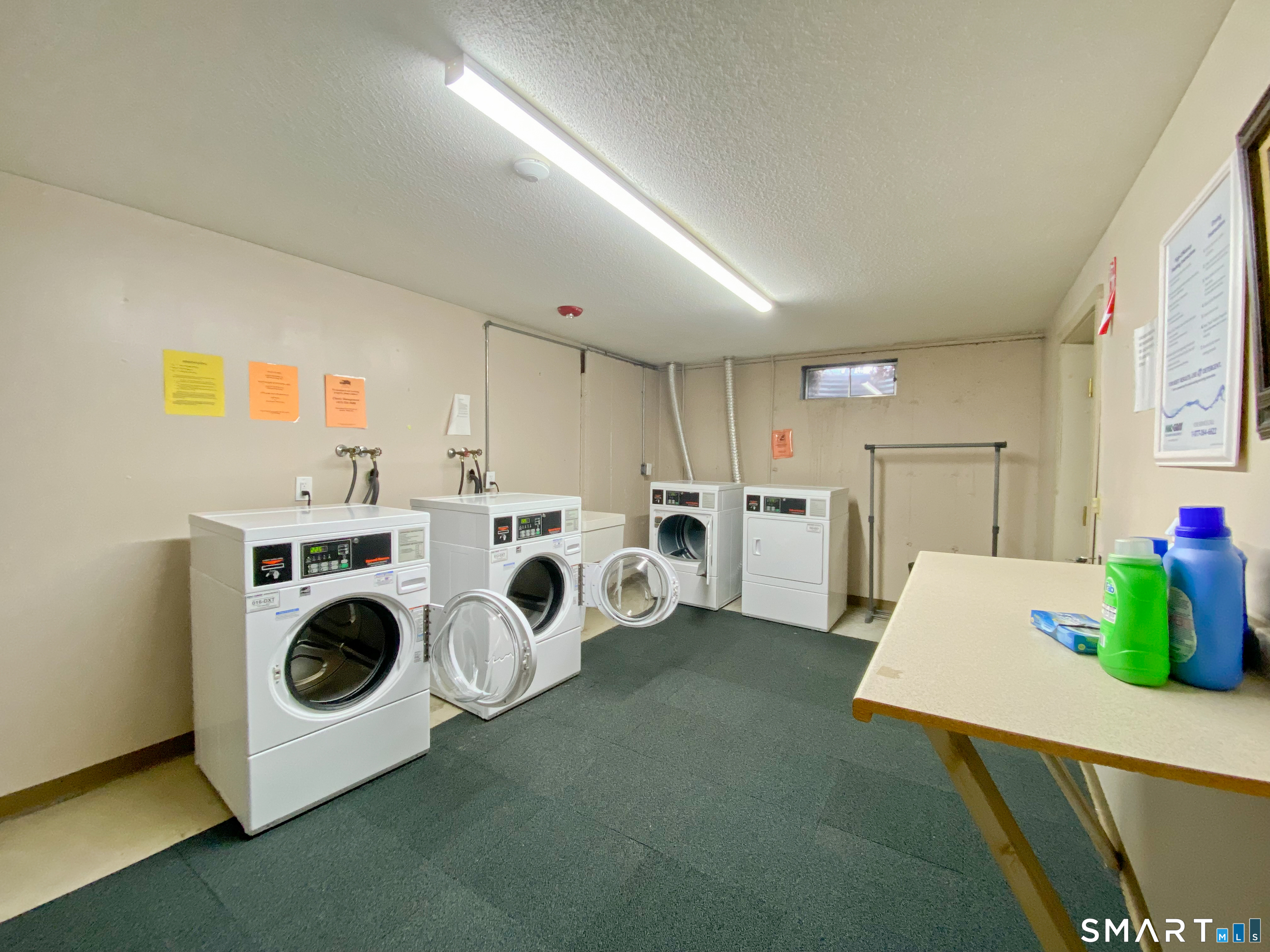 1 Concorde Way Windsor Locks CT 06096