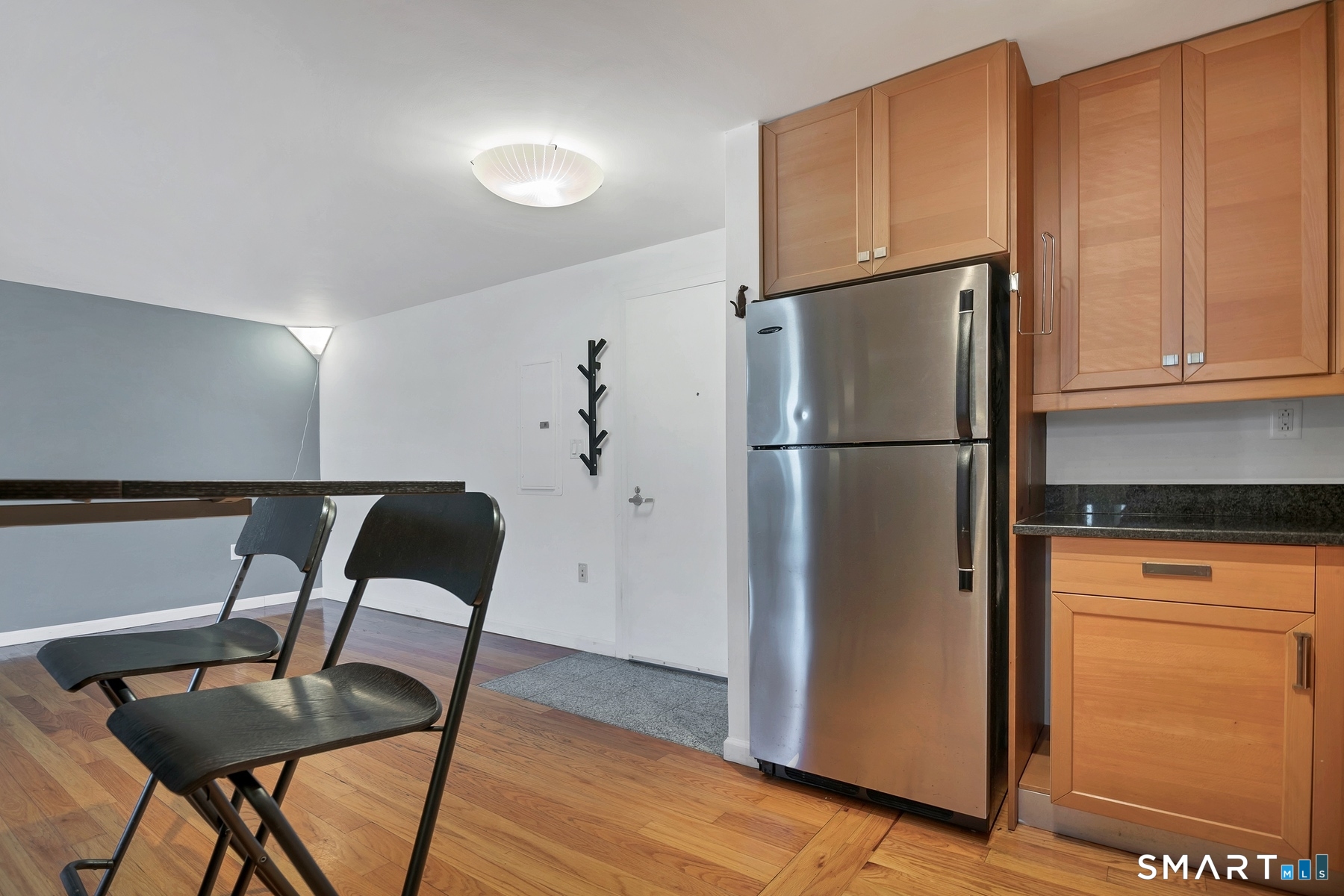 184 Pequot Avenue New London CT 06320