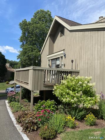 212 Agawam Drive Stratford CT 06614