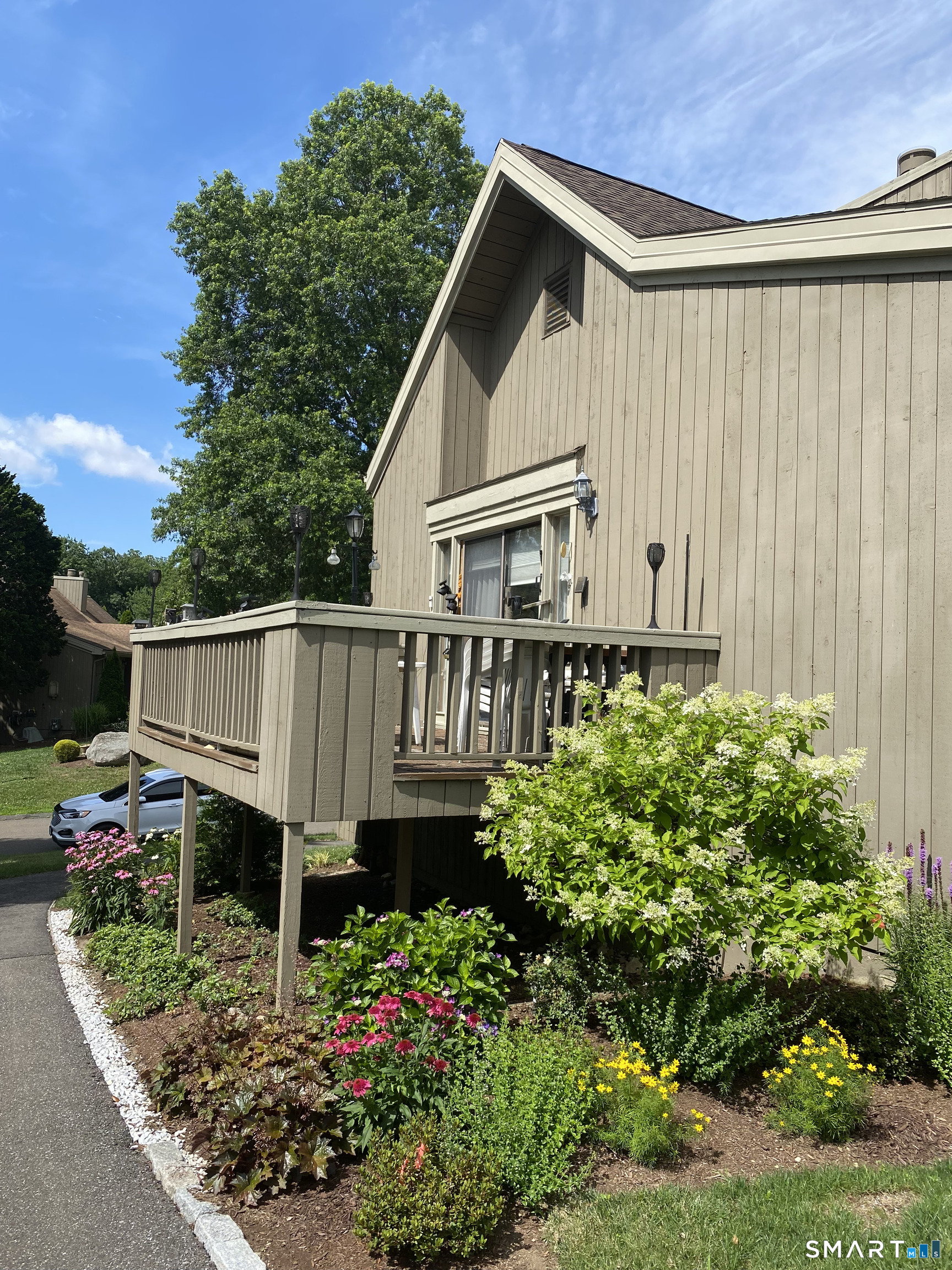 212 Agawam Drive Stratford CT 06614
