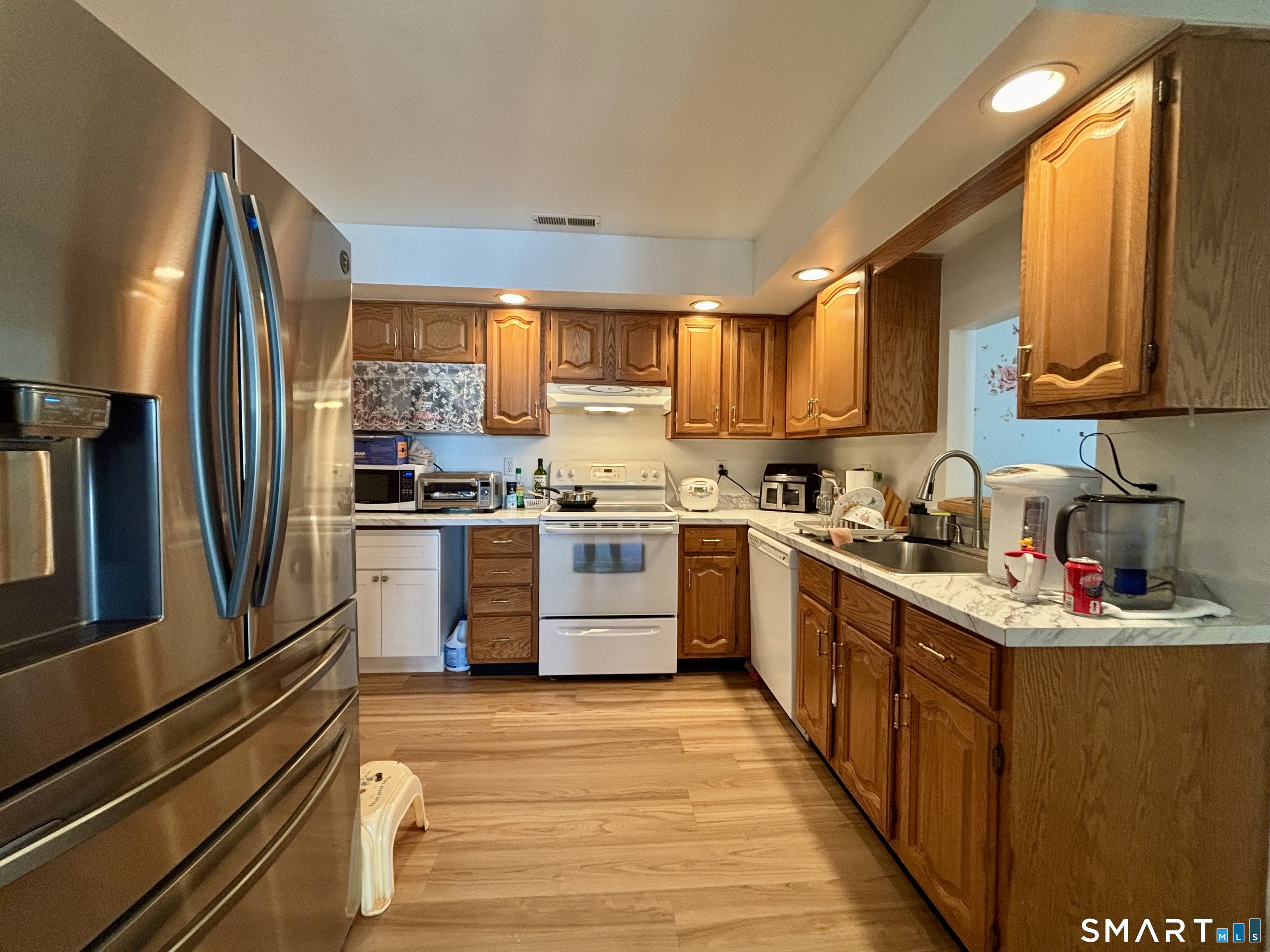 20 Woodhill Road Milford CT 06461
