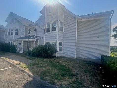 20 Woodhill Road Milford CT 06461