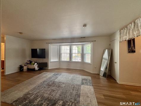 20 Woodhill Road Milford CT 06461