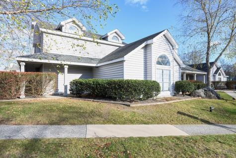 83 Leafwood Lane Groton CT 06340