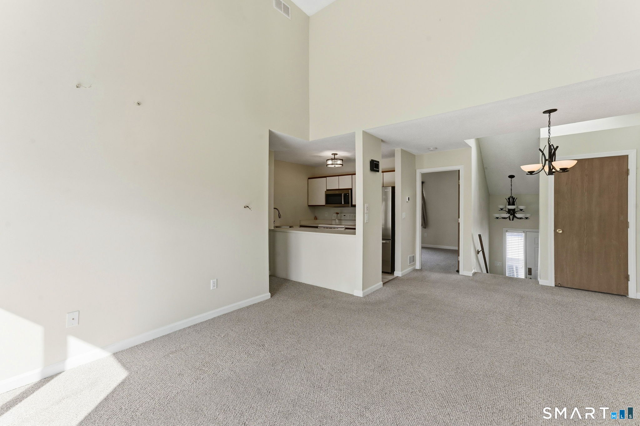 816 Hartford Road Manchester CT 06040