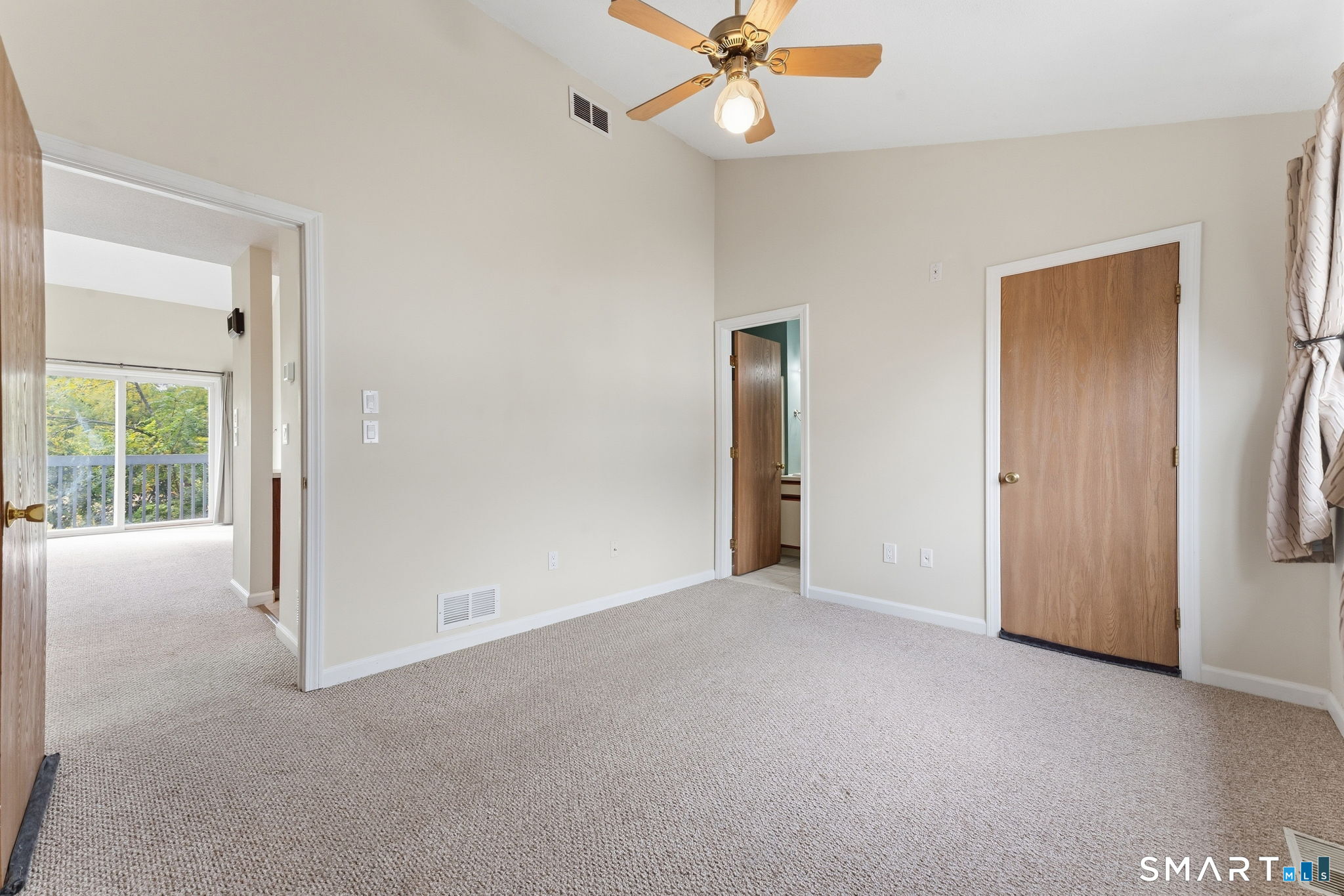 816 Hartford Road Manchester CT 06040