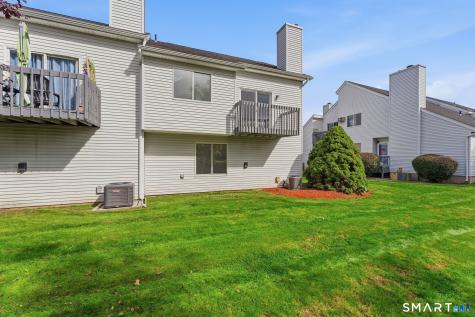 816 Hartford Road Manchester CT 06040