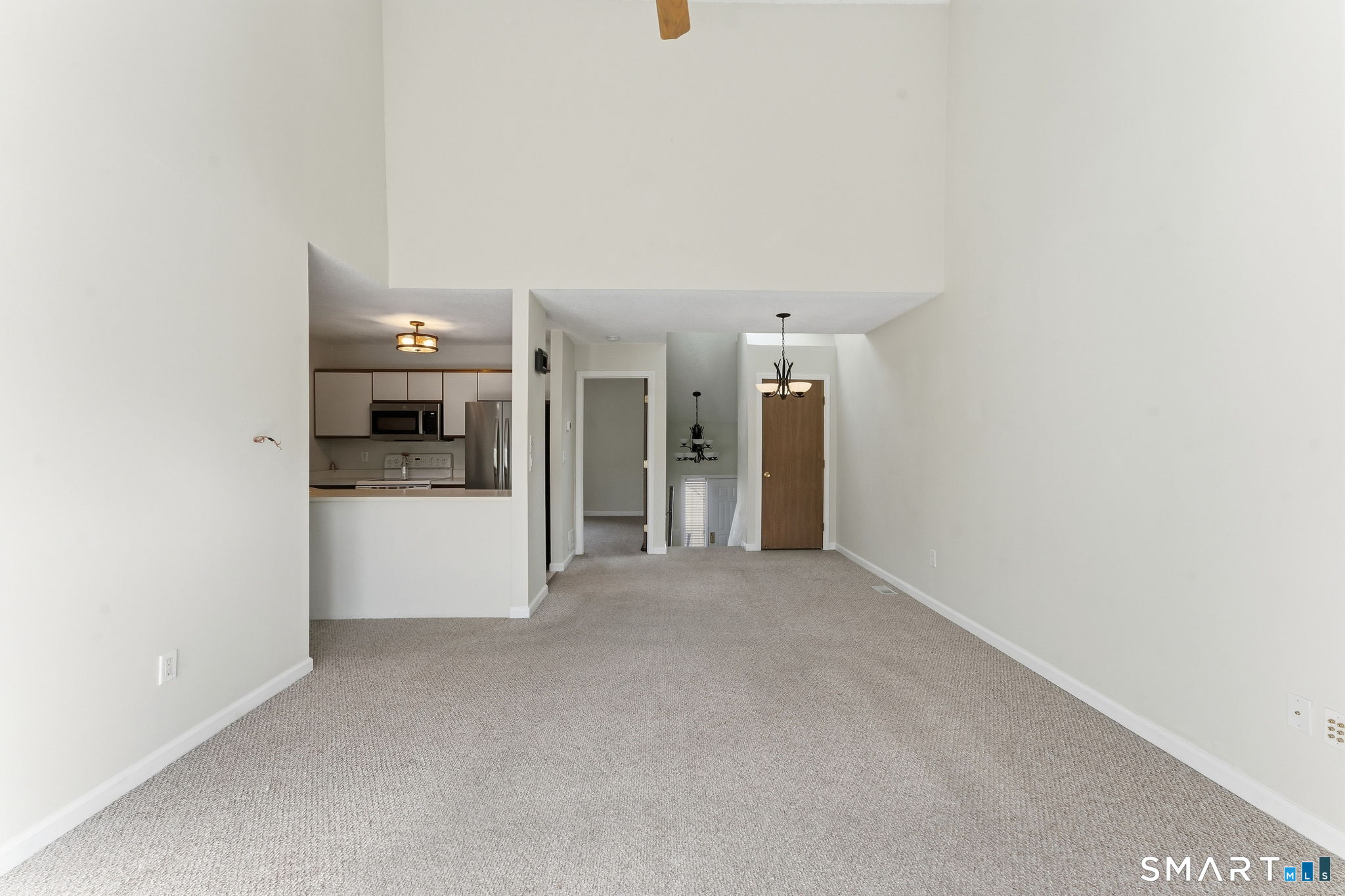 816 Hartford Road Manchester CT 06040