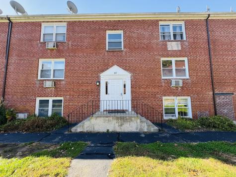 107 Niles Hill Road New London CT 06320