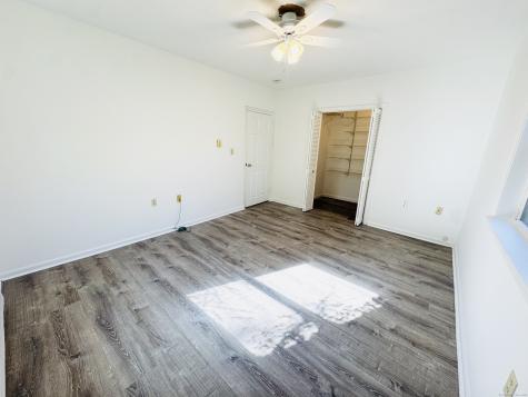 107 Niles Hill Road New London CT 06320