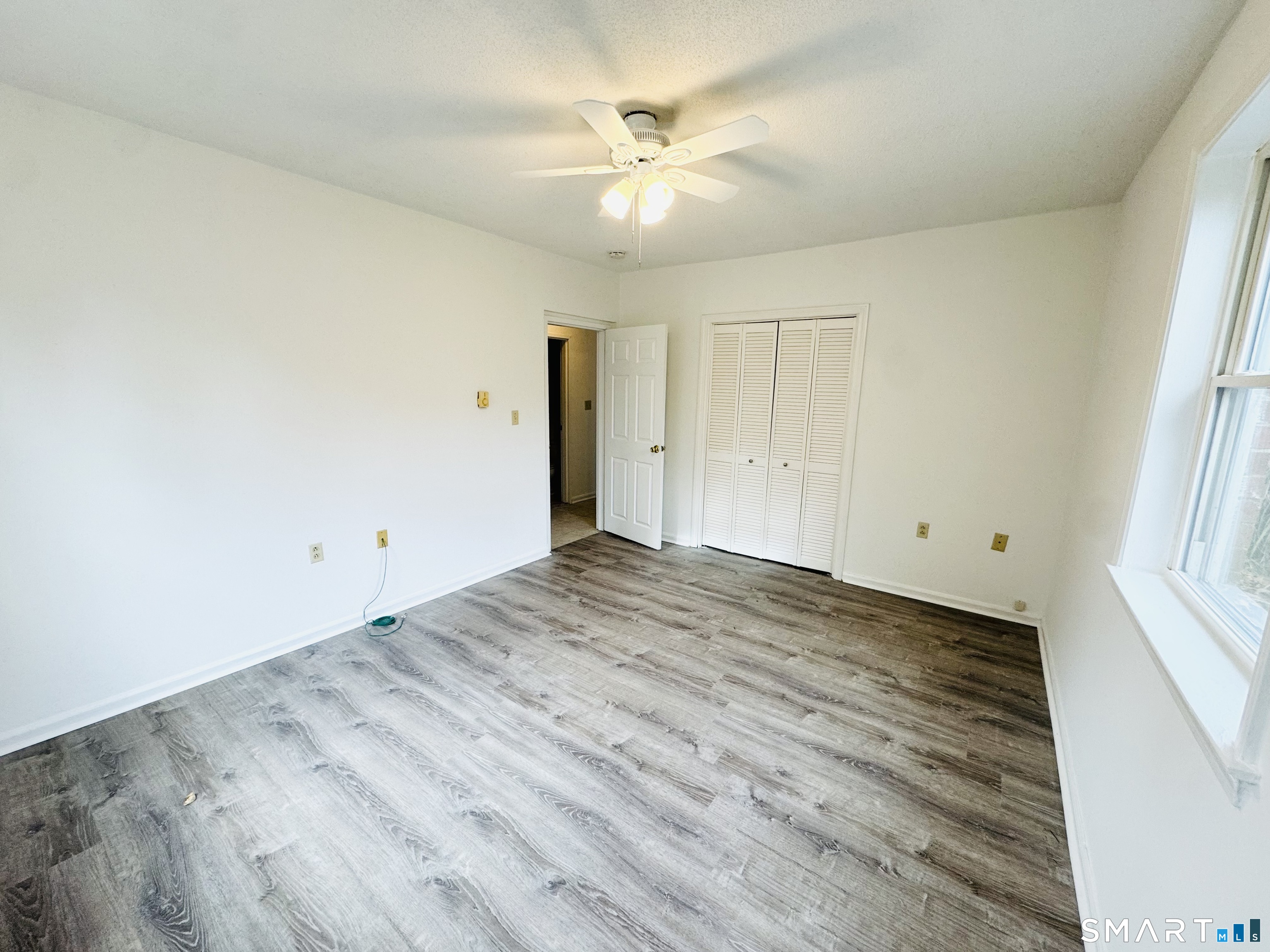 107 Niles Hill Road New London CT 06320